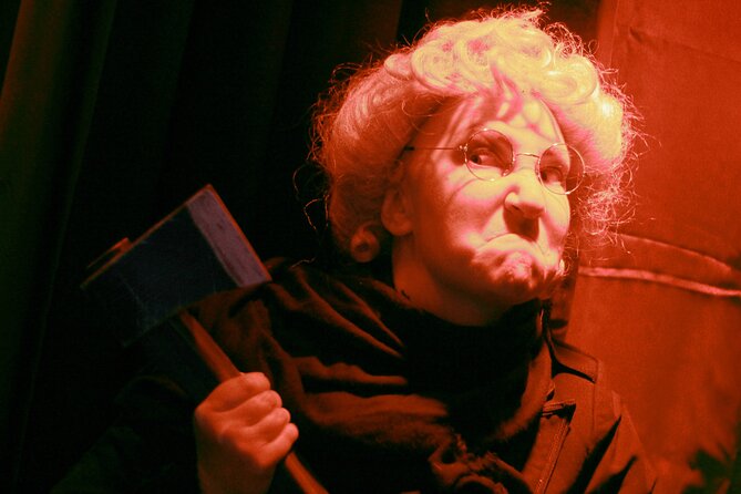 Murder Mystery by Killer Theater - Comedy, characters, and the risk of a loose performance