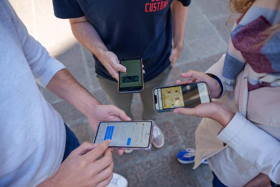 Nantes: Outdoor Escape Game - Mousquetaires - What to bring and how to prepare
