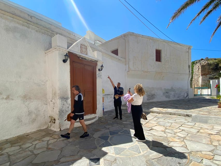 Naxos: Private Mythology Treasure Hunt & Tour w/ Food Stops - A treasure hunt through the old heart of Naxos