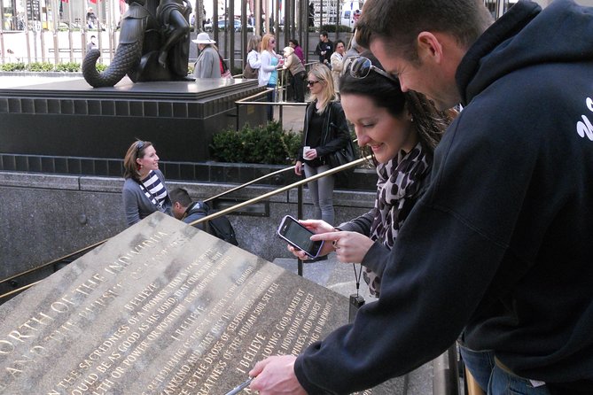 New York Midtown Scavenger Hunt Adventure - Price and group value