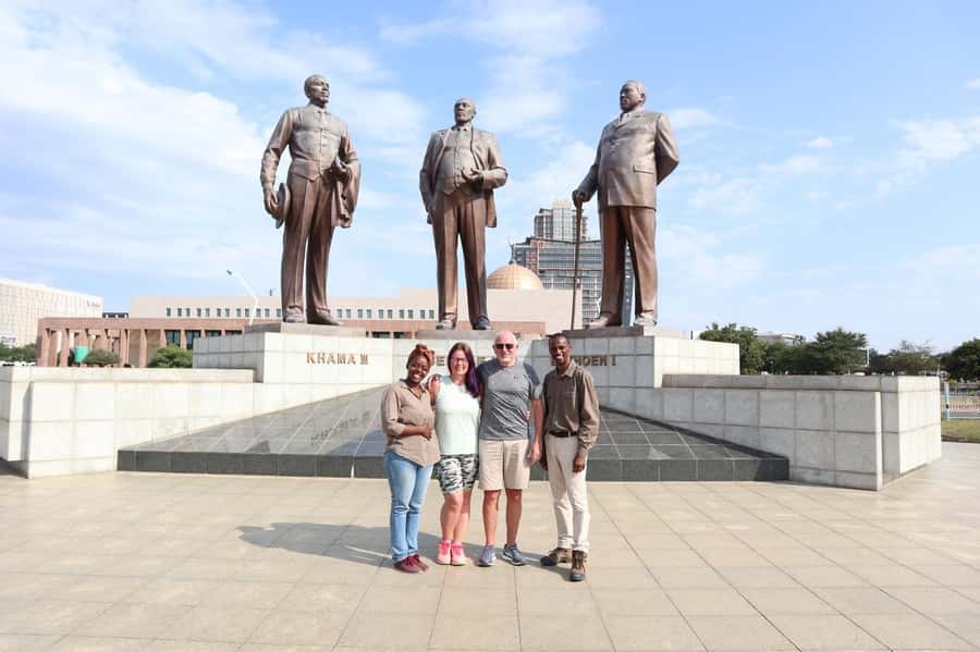 No. 1 Ladies Detective Agency Literary Tour : Gaborone Tour - University of Botswana and the changing city