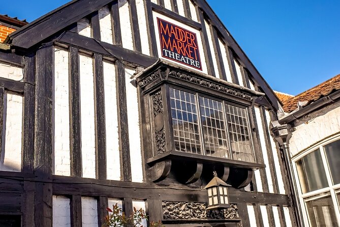 Norwich Self Guided Walking Tour and Interactive Treasure Hunt - Norwich Cathedral and the story of rebellion
