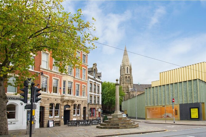 Nottingham Quest: Self Guided City Walk & Immersive Treasure Hunt - Ornate Architecture at the City Council Building