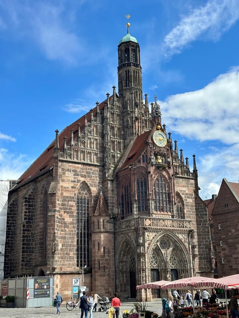 Nuremberg's Mystery Morning: Breakfast & Escape Game - Professional video scenes add energy to the story
