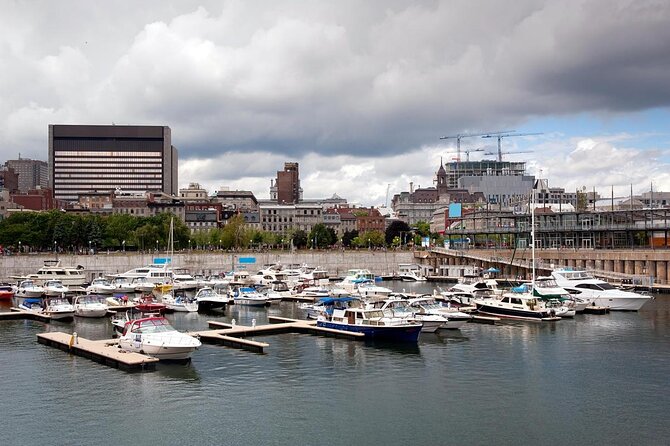 Old Montreal self-guided walking tour & scavenger hunt - Key points at a glance