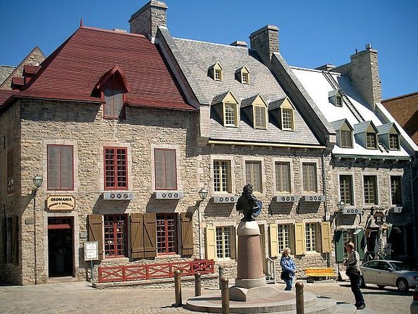 Old Town Quebec Secrets: Private Exploration Game and Tour - Key points before you book
