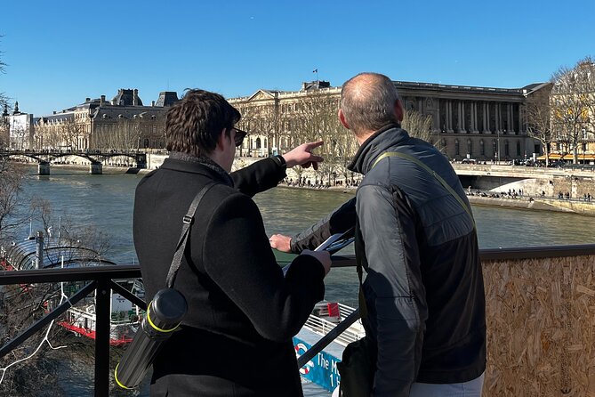 Outdoor Escape Game in Paris : The Stone of Nicolas Flamel - Solving Nicolas Flamel’s mystery on Île de la Cité