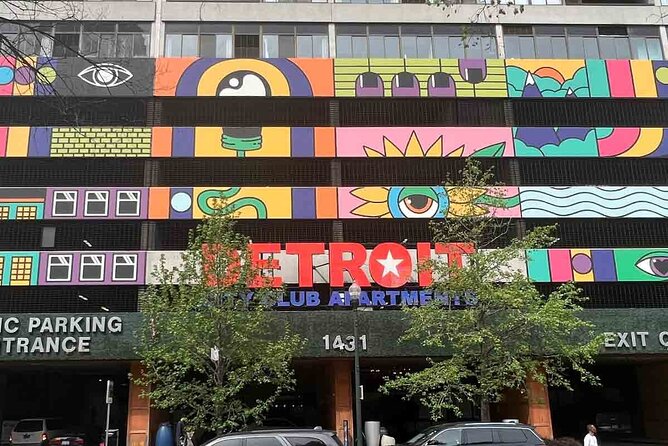 Outdoor Escape Room in Detroit - Downtown - Why the private group format matters