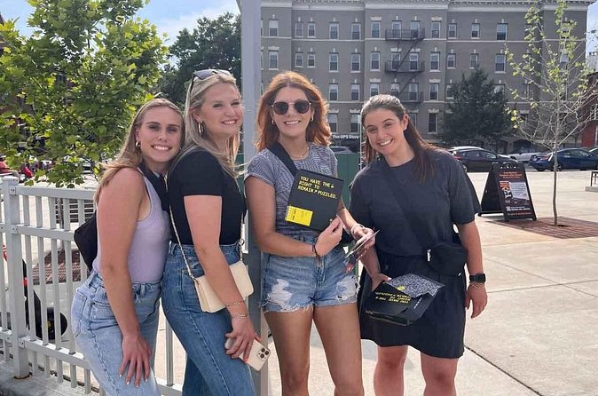 Outdoor Escape Room in Downtown Toronto - Timing, transport, and practical details