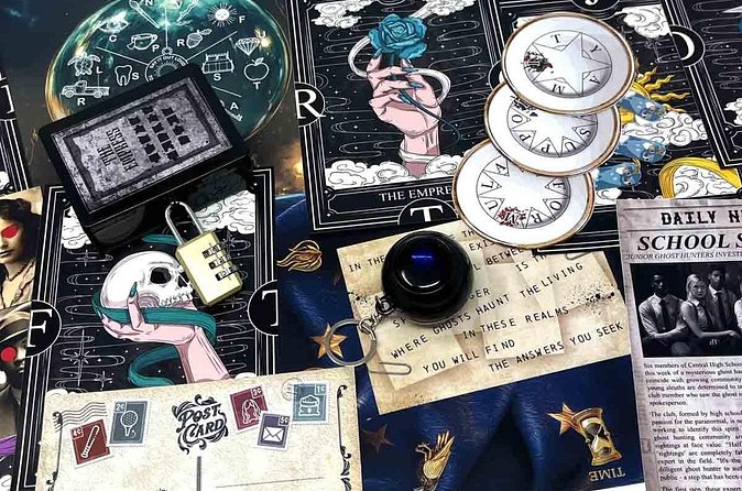 Outdoor Escape Room in Indianapolis - Mile Square in Downtown - Following clues through the Mile Square