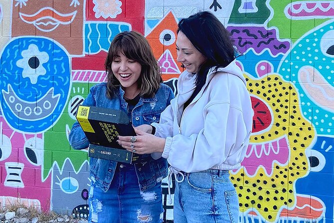 Outdoor Escape Room in Las Vegas - Downtown - Following the Kingston fortune through downtown