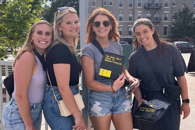 Outdoor Escape Room in Portland - Downtown - Searching for real-world clues