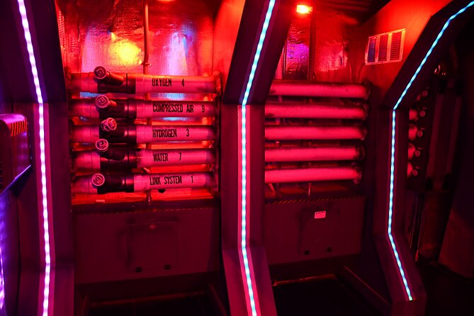 Outer Space One Hour Escape Game - Arriving at Royal Escape Rooms