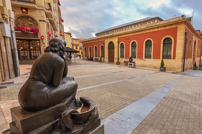 Oviedo Scavenger Hunt and Sights Self Guided Private Tour - Calle Gascona adds a more local street feel