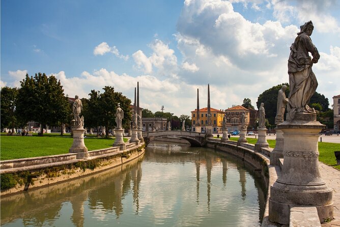 Padova Scavenger Hunt and Sights Self-Guided Tour - Starting at Prato della Valle