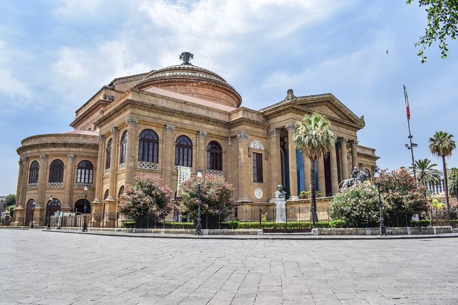 Palermo Scavenger Hunt and Highlights Self Guided Audio Tour - How the riddles and audio work