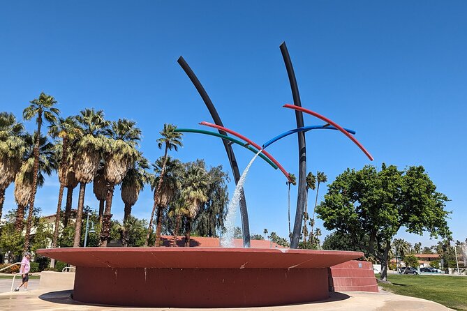 Palm Springs Scavenger Hunt Walking Activity and Game - Ninety minutes in the Palm Springs sun