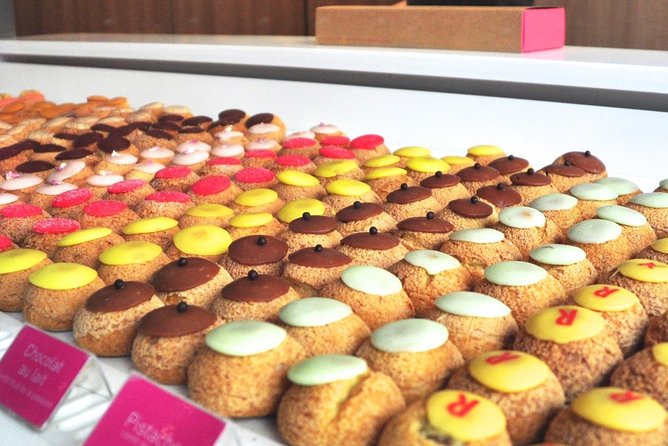 Paris Sweet & Chocolate Family Treasure Hunt - What the guide adds to the food