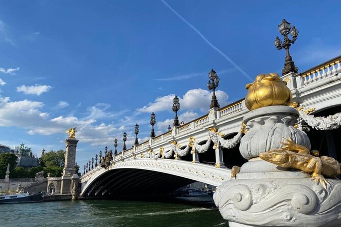 Paris Treasure Hunt – Explore the Seine from Louvre to Eiffel - What $42.05 per person gets you