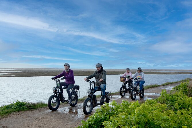 Pedal & Puzzle, Outdoor Escape Room E-Bike Adventure - The coastal run toward Milford on Sea