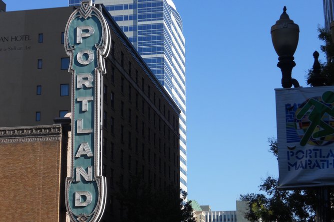 Portland Scavenger Hunt Adventure - Starting at Pioneer Square With a Phone in Hand