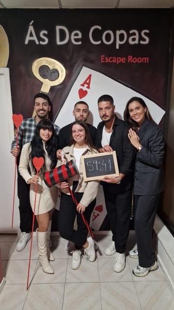 Porto: Ace of Cups Escape Room Expereince - Why the private group matters