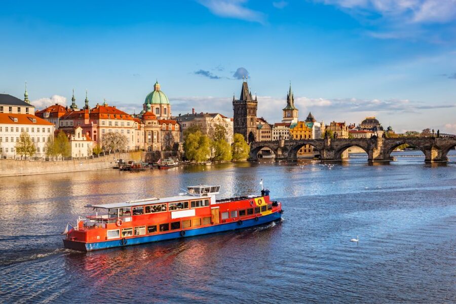 Prague: Scavenger Hunt Self-Guided Tour - How the Prague scavenger hunt works