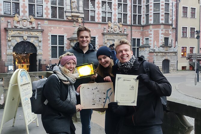 Private 2-Hour Tour with City Game in Gdańsk - What the $28.67 price gives you
