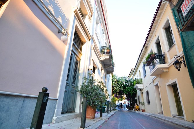 Private Athens Family Treasure Hunt - Monastiraki Square connects different eras