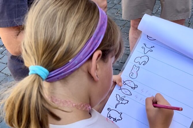 Private Family Scavenger Hunt & Art Lab Tour – Rome Landmarks - Why the animal hunt works so well in central Rome
