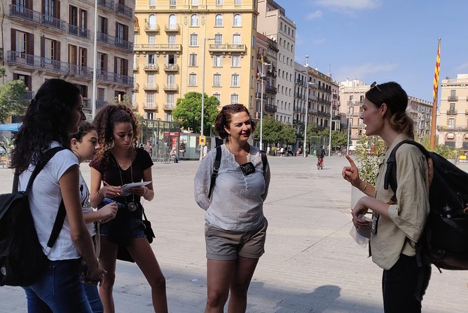 Private Family Treasure Hunt | Guided, fun & 100% Offline | Xventura Barcelona - What the puzzles ask your family to do