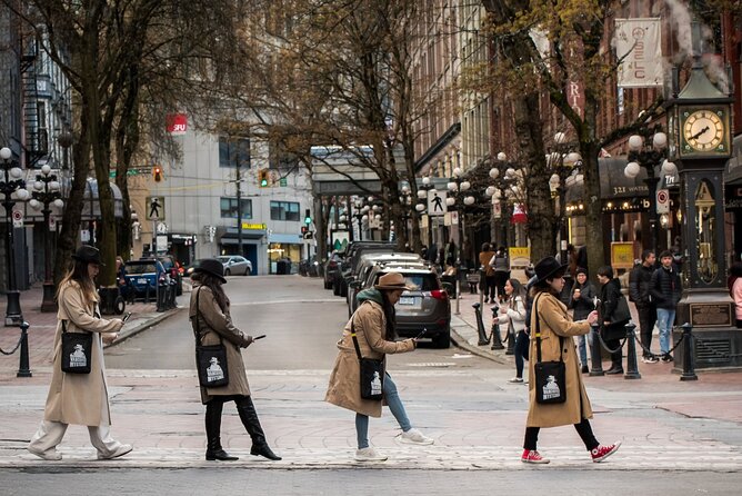 Private Vancouver Sightseeing Adventure: a Gastown murder mystery - Cambie Bar & Grill and the downtown return