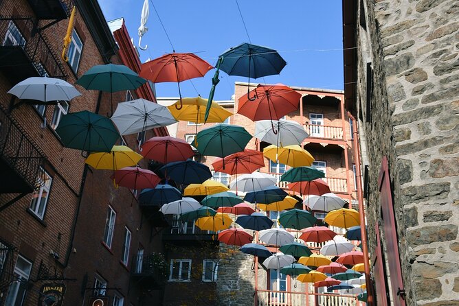 Quebec City Scavenger Hunt and City Highlights Walking Tour - Why the self-guided format works for families