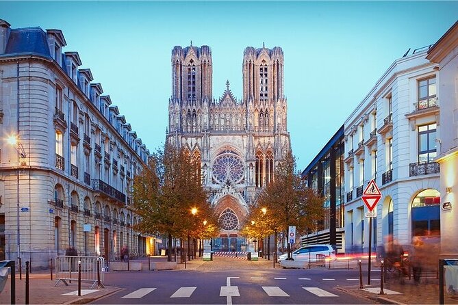 Reims Scavenger Hunt and Highlights Self Guided Audio Tour - Phone setup, weather, and practical comfort