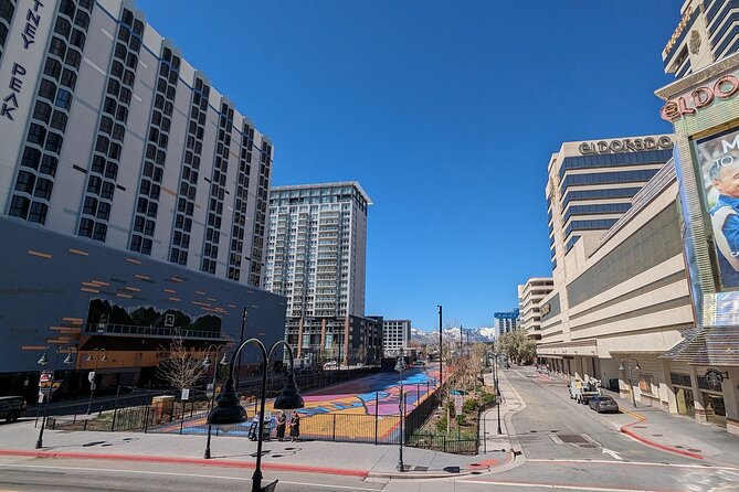 Reno: Scavenger Hunt Walking Tour and Game - Wingfield Park and the river setting