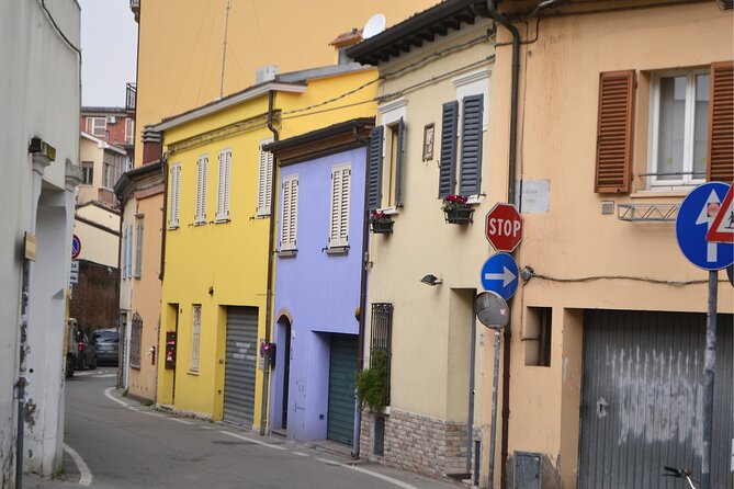 Rimini Scavenger Hunt and Highlights Self Guided Audio Tour - A Low-Cost Way to See Rimini’s Old Center