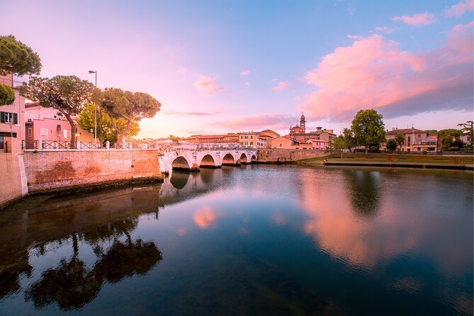Rimini Scavenger Hunt and Highlights Self Guided Audio Tour - A Break in Borgo San Giuliano