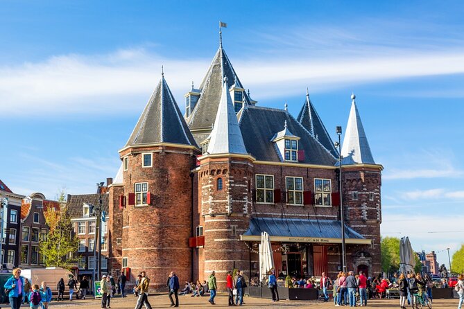 Romantic Amsterdam: Fairytale or Tragedy? Self-Guided PuzzleQuest - City Hall and Staalmeestersbrug