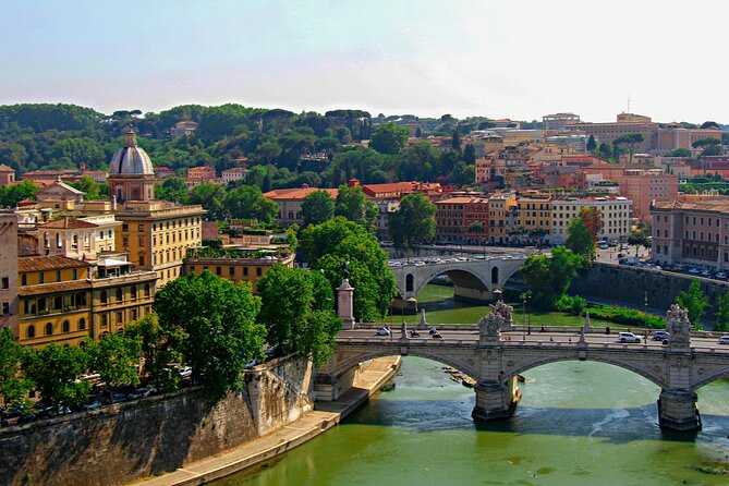 Rome: Hidden Treasures of Trastevere Self-Guided Puzzle Quest - From Piazza in Piscinula to Vicolo dell’Atleta