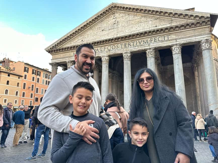 Rome: Scavenger Hunt For Kids with Prizes around City Center - The Spanish Steps turn into the first puzzle