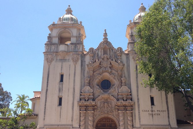 San Diego Balboa Park Scavenger Hunt Adventure - Stop 5: Veterans Museum & Memorial Center