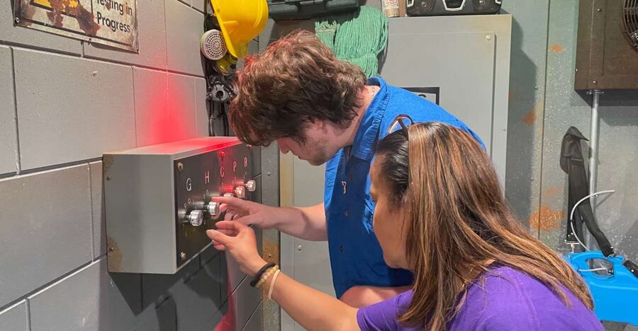 San Francisco: "Escape the Rock" Escape Room Ticket - How the Clues and Teamwork Work