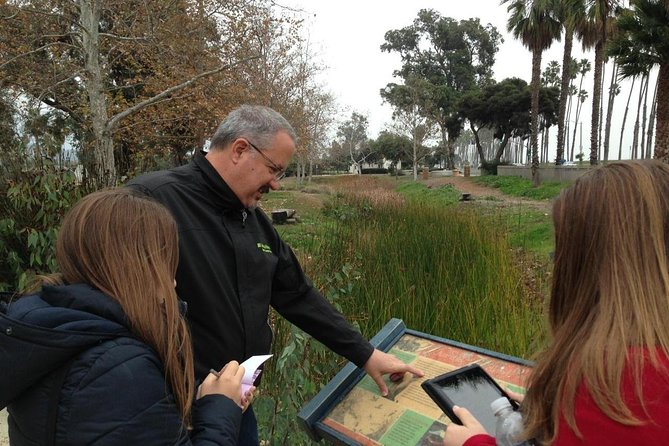 Santa Barbara Scavenger Hunt Adventure - A city tour with a game built into it