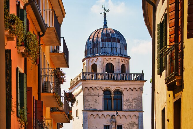 Sato Code Escape Room across Padua - Walking between Saint Anthony and Loggia Amulea