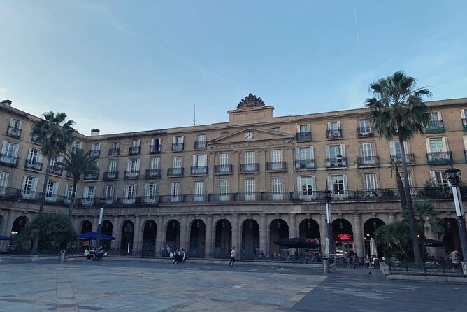Secrets of Casco Viejo: Self-Guided Puzzle Adventure in Bilbao - From the Fountain of Dogs to Palacio Yohn