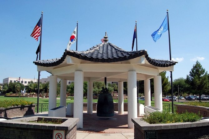 Self-Guided Arizona Scavenger Hunt: Arizona's Capitol Sights - Starting at 26 N 17th Ave