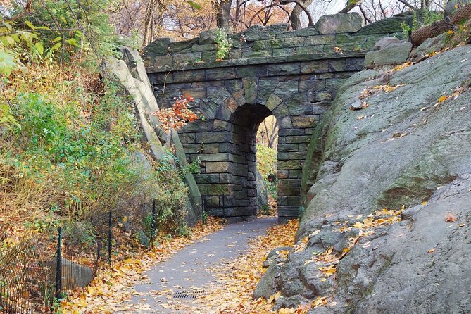 Self Guided Central Park Scavenger Hunt - Starting at the Obelisk on East 81st Street