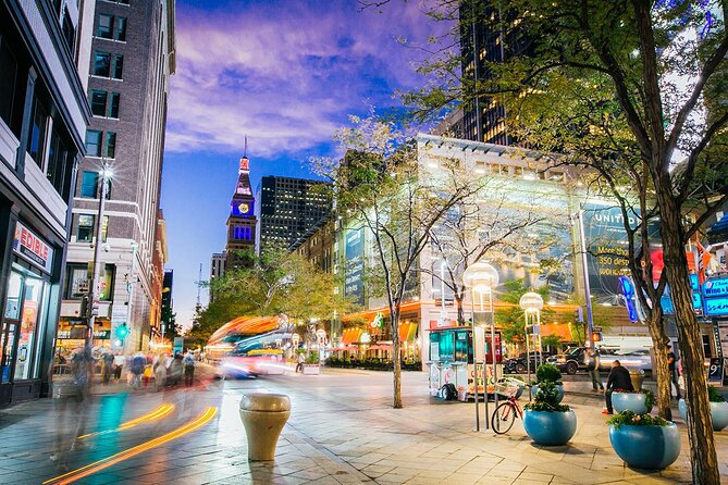 Self-Guided Denver's Golden Treasure Scavenger Hunt - A city walk with clues instead of a guide