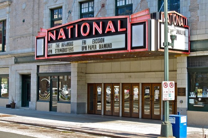 Self Guided Richmond Scavenger Hunt: City Center Spectacles - Why the private format works for families and groups