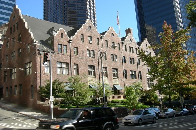 Self-Guided Seattle Scavenger Hunt: Plunging Seattle’s Depths - Starting at 507 South King Street
